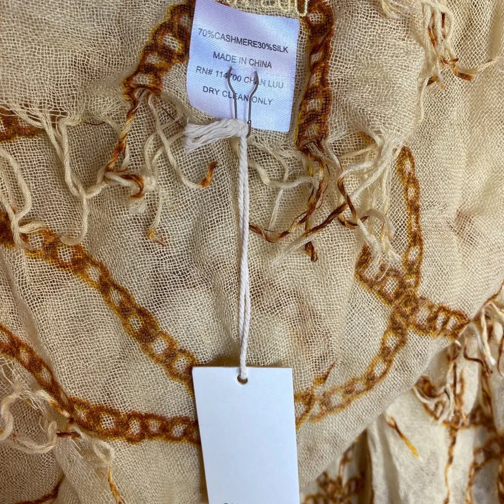 New Authentic Chan Luu Chain Link Print Cashmere Silk Scarf Color: Lambs Wool - Picture 3 of 4